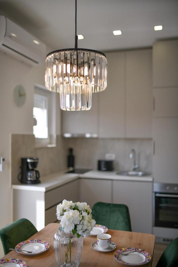 Modern Holiday Apartment "Libra" With Swimming Pool ポセダリェ エクステリア 写真