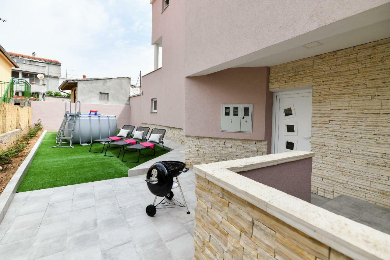Modern Holiday Apartment "Libra" With Swimming Pool ポセダリェ エクステリア 写真